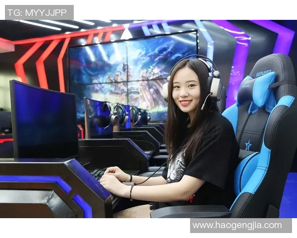 杨丽专访：从新手到电竞明星的英雄联盟成长之路回顾